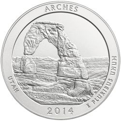 2014 Arches National Park 5 oz Burnished Silver Coin - America The Beautiful